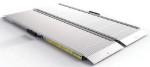 Picture of 4 Foot TRAVERSE™ Singlefold Edgeless Loading Ramps